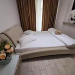 Lägenhet Large Family - Piscina Interioara Sauna Gym Năvodari