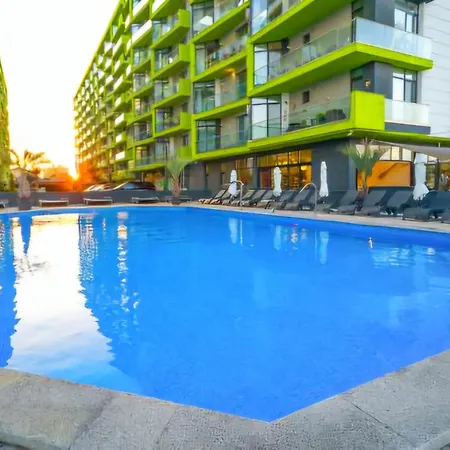شقة Large Family - Piscina Interioara Sauna Gym Năvodari